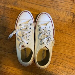Lightly worn white converse all stars